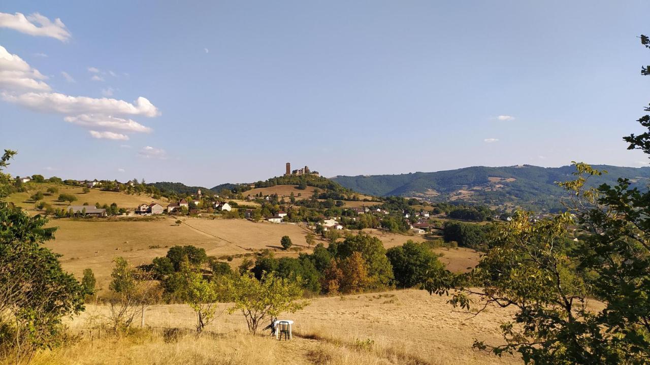 Les Coteaux De Planeze, Chambre Pour 2, 3 Ou Famille Nombreuse 2 Adultes 5 Enfants Et Jeunes Belmont-Bretenoux Exteriör bild